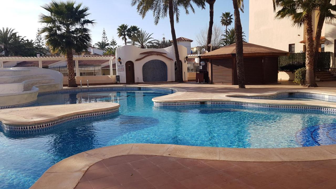 Coqueto Apartamento En El Retiro Dénia Eksteriør billede